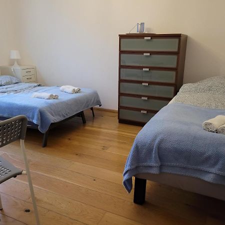 4 Pory Roku Leilighet Łomianki Eksteriør bilde